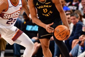 爱游戏体育-巴特勒在塞尔维亚队比赛中精彩发挥，战术调整引发热议！的简单介绍