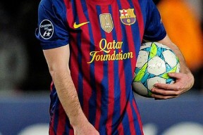 AYX-梅西连续七场比赛得分超过回归赛场，湖人挑战极限！的简单介绍